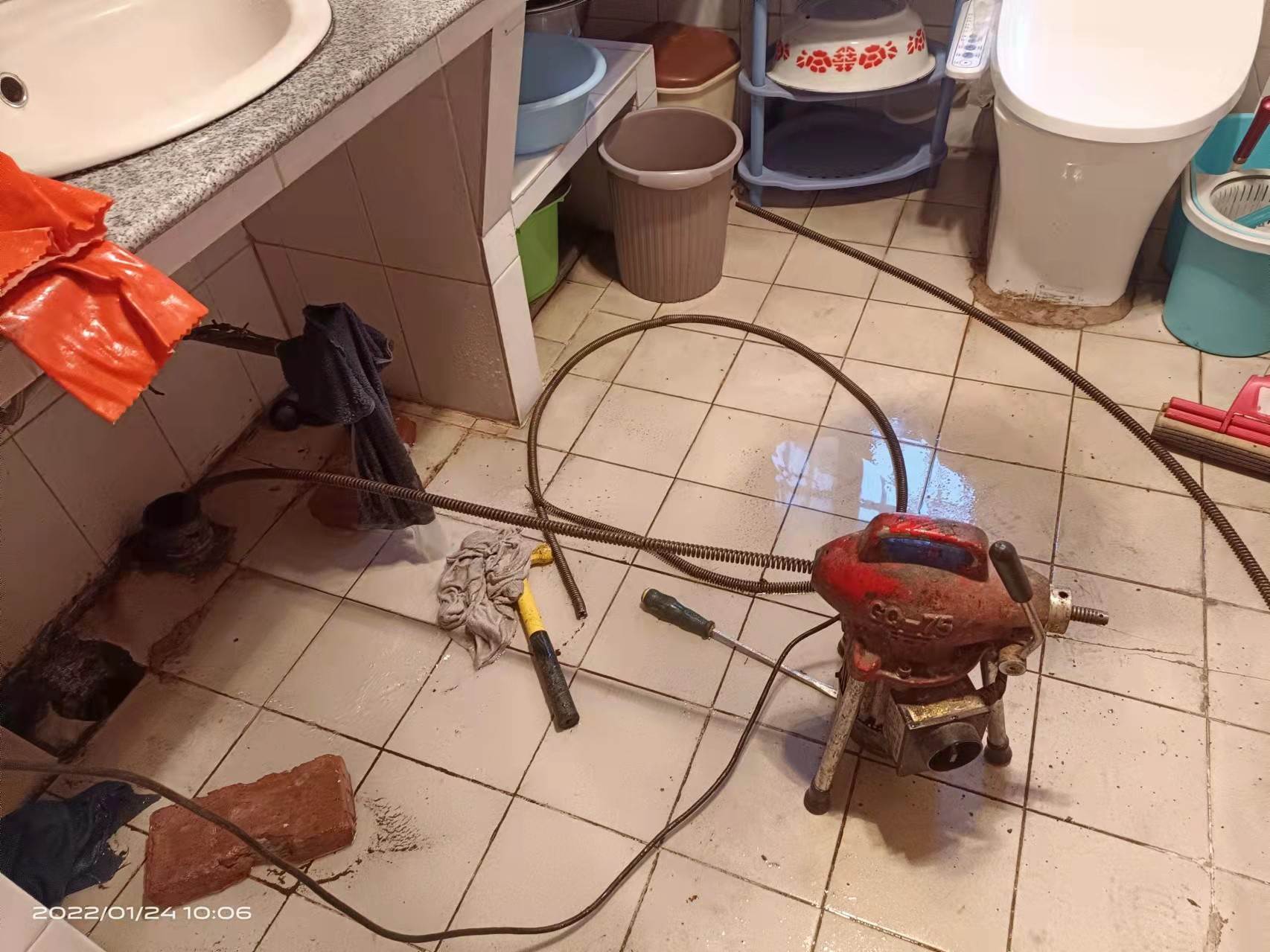 临清疏通厨房下水道,地漏疏通