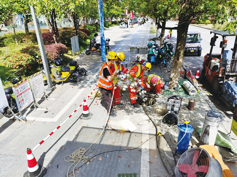 临清UV-CIPP紫外光固化修复